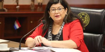 «No nos deben importar los discursos populistas ni mediáticos», advirtió la ministra Carolina Llanes
