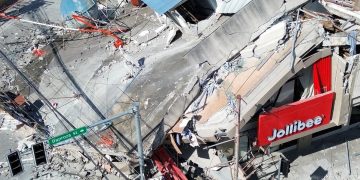 Terremoto en Filipinas dejó al menos 15 muertos y hay alerta de tsunami
