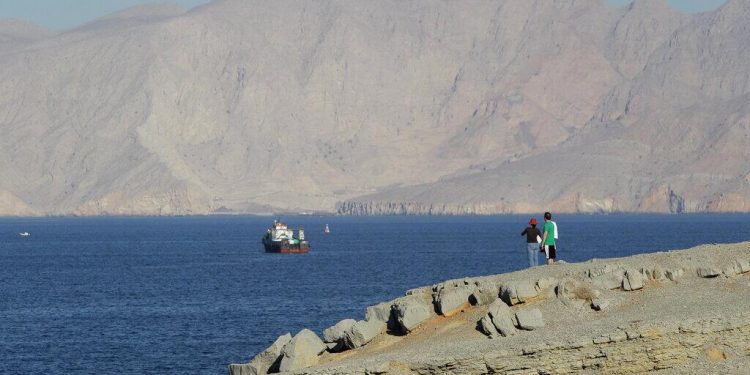 Pese a la tensión regional, Irán aseguró libre tránsito en Ormuz