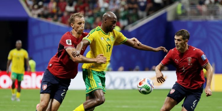 República Checa cede un empate ante Sudáfrica en la segunda fecha del Mundial