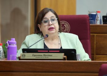 Quedó instalada en el Congreso la comisión que investigará títulos universitarios de contenido falso
