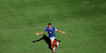 Francia reacciona a tiempo y tumba a Senegal en su estreno en la Copa del Mundo