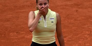 La polaca Maja Chwalinska pasa de la fase previa a la final de Roland Garros