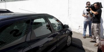 Alemania: murió una bebé tras ser olvidada por su madre en el interior del auto