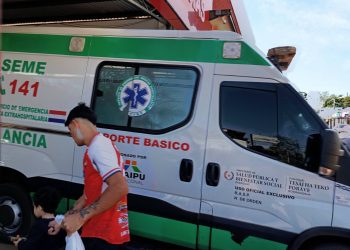 Madre falleció tras dar a luz; su bebé permanece estable