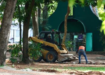 Ponen en marcha el proyecto de revitalización de la emblemática Plaza Uruguaya