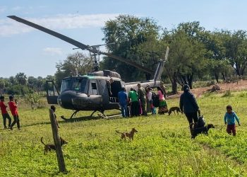 Evacúan por vía aérea a un paciente de una comunidad indígena en Concepción