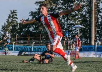 La difícil batalla de un futbolista de 22 años tras sufrir un ACV isquémico