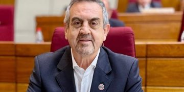 Yamil Esgaib respalda proyecto de ley que busca regular horario nocturno de menores y prohibir su presencia en locales