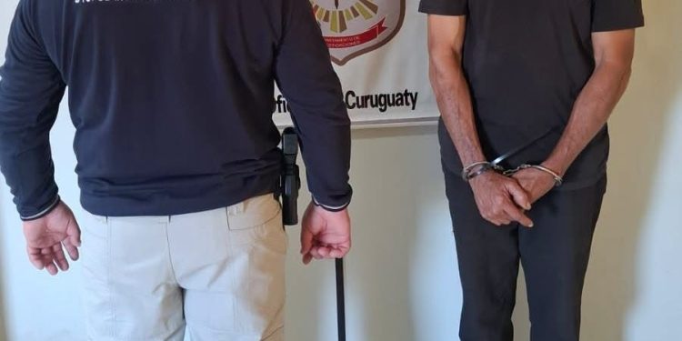 Sorprenden a un hombre dentro de estancia investigada por invasión de inmueble