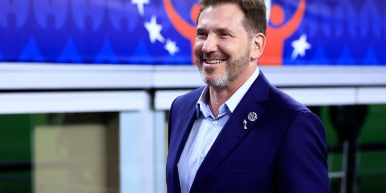 Alejandro Dominguez: el Mundial 2030 es oportunidad para «una competencia con 64 equipos»