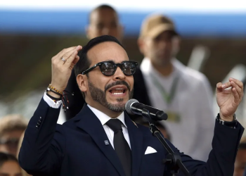 Nuevo presidente de Colombia cerrará 14 embajadas y 15 consulados