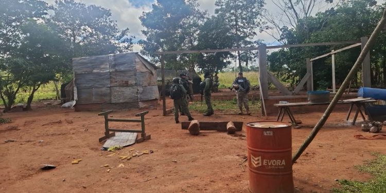 Allanamiento en Yasy Cañy deja un herido, un detenido y armas incautadas