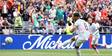 Un penal en el minuto 125 clasifica a Bélgica a octavos del Mundial, derrotando 3-2 a Senegal