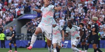 Bélgica goleó a Estados Unidos y se clasificó a cuartos de final