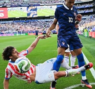 «Pasaron ellos pero les dejamos un recuerdito, je», bromeó Miguel Almirón