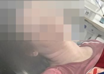 Buscan a hombre acusado de agredir brutalmente a su madre en Puente Kyjhá