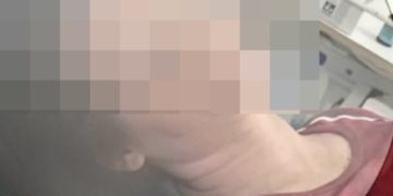 Buscan a hombre acusado de agredir brutalmente a su madre en Puente Kyjhá