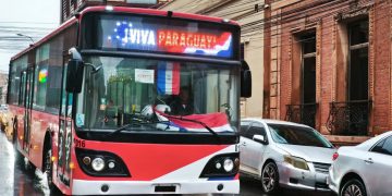 Extienden horarios de buses eléctricos para alentar a la Albirroja este sábado