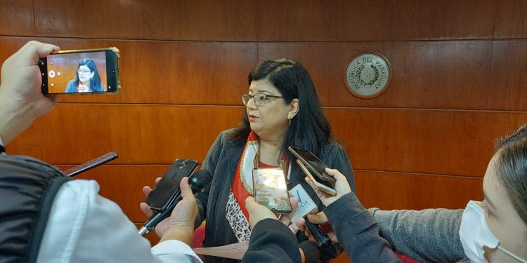 Corte insta a jueces a utilizar tobilleras electrónicas ante baja implementación del sistema