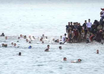 Invasión de marroquíes a España; al menos 19 muertos, mayoría ahogados