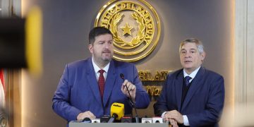 Amplían investigación sobre títulos falsosy denuncian nuevas irregularidades ante la Fiscalía