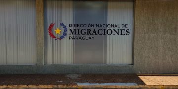 Migraciones registra aumento del 62 % en solicitudes de residencia y proyecta un nuevo récord en 2026