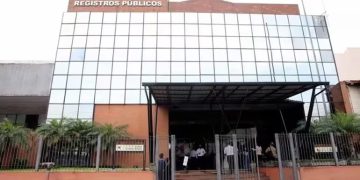 RUN aclara que la ley exige abogados o escribanos para realizar trámites registrales