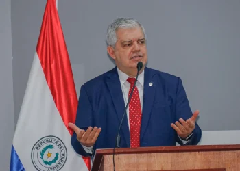Ministro califica de presunta negligencia policial la muerte de joven en un control de Alberdi