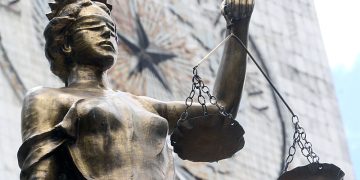 Tribunal confirma medida cautelar que suspende integración tecnológica entre Banco Atlas y Banco Familiar