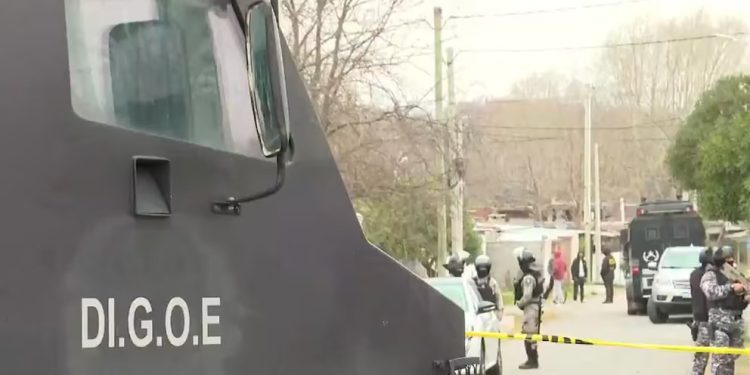 Cinco miembros de una familia fueron asesinados en ataque armado que conmociona a Uruguay