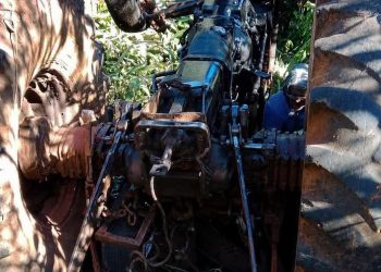 Hombre muere tras el vuelco de un tractor en Ybyrarobaná