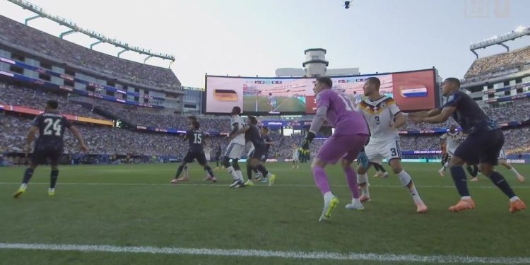 La FIFA explica la decisión del Mundial que provocó la anulación del gol de Alemania contra Paraguay