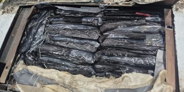 Hallan más de 311 kilos de hachís ocultos en vehículos importados desde EE.UU.