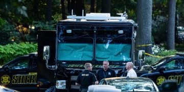Ocho personas, entre ellas seis menores, mueren en presunto homicidio-suicidio en Michigan