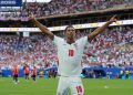 Inglaterra avanza a semifinales con doblete de Bellingham