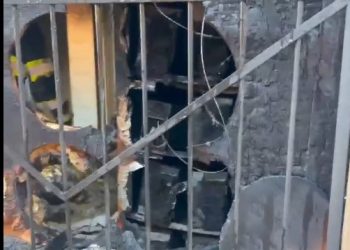 Incendio afecta vivienda donde funcionaban 11 máquinas para minería de bitcoin en Presidente Franco