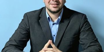 Destacan labor de fiscal en la lucha contra el narcotráfico y el apoyo a la comunidad