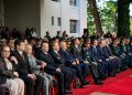 Wasmosy recibe la máxima condecoración militar y reivindica la subordinación de las Fuerzas Armadas