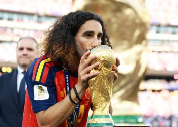 Marc Cucurella: el insólito récord del doble campeón del mundo en Nueva Jersey