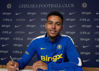 Chelsea anuncia el fichaje de Morgan Rogers, cuarto jugador más caro de la historia