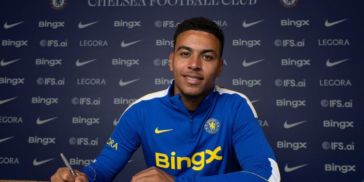 Chelsea anuncia el fichaje de Morgan Rogers, cuarto jugador más caro de la historia