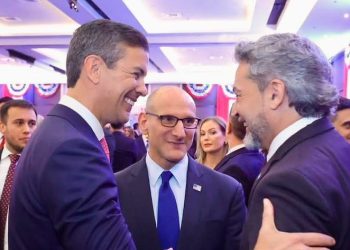 Peña sobre el abrazo con Abdo: «hay que dejar de lado las diferencias»