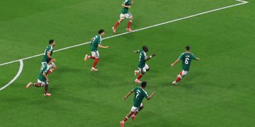 México elimina a Ecuador y avanza a octavos de final