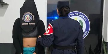 Detienen a una mujer con más de 100 dosis de crack en la Chacarita
