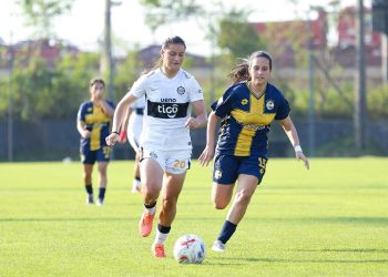 Olimpia venció nuevamente a Trinidense y se acerca cada vez más a la cima