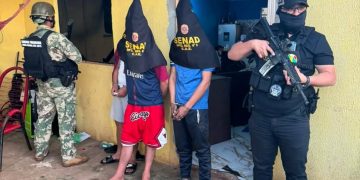 Operativo contra el microtráfico deja tres detenidos y armas incautadas en Remansito