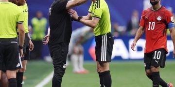 La Federación egipcia duda de la «imparcialidad» del VAR en el partido contra Argentina
