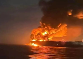 Irán negó el paso a tres petroleros por estrecho de Ormuz