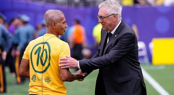 Romario ya no quiere a Ancelotti en Brasil